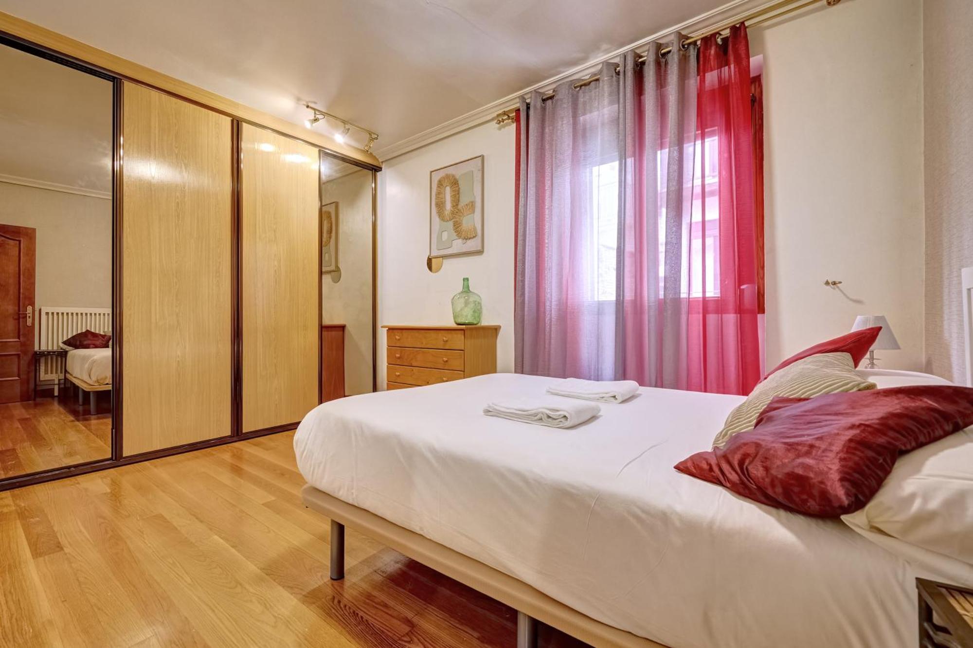 Casa Iruna By Clabao Pamplona Kültér fotó